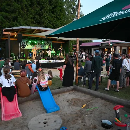 Karvánky